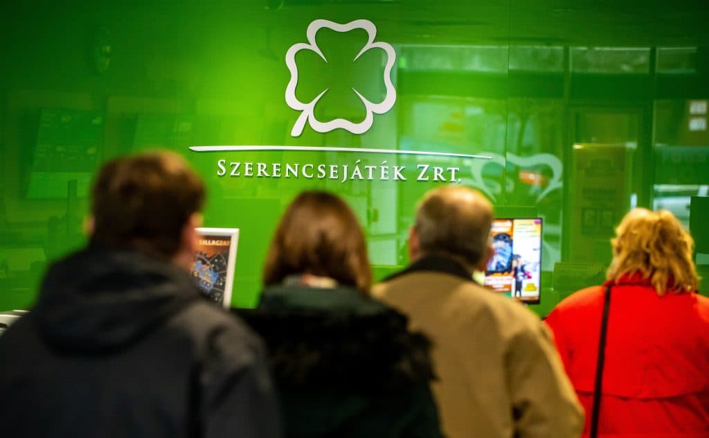 Elvitték az ötös lottó 5,2 milliárdos főnyereményét – itt vannak a nyerőszámok
