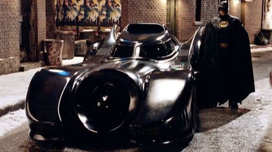 LEGO-szett készül a Batman visszatér Batmobile-ja alapján, ezt is rakétává lehet vékonyítani, akárcsak a filmbeli járművet