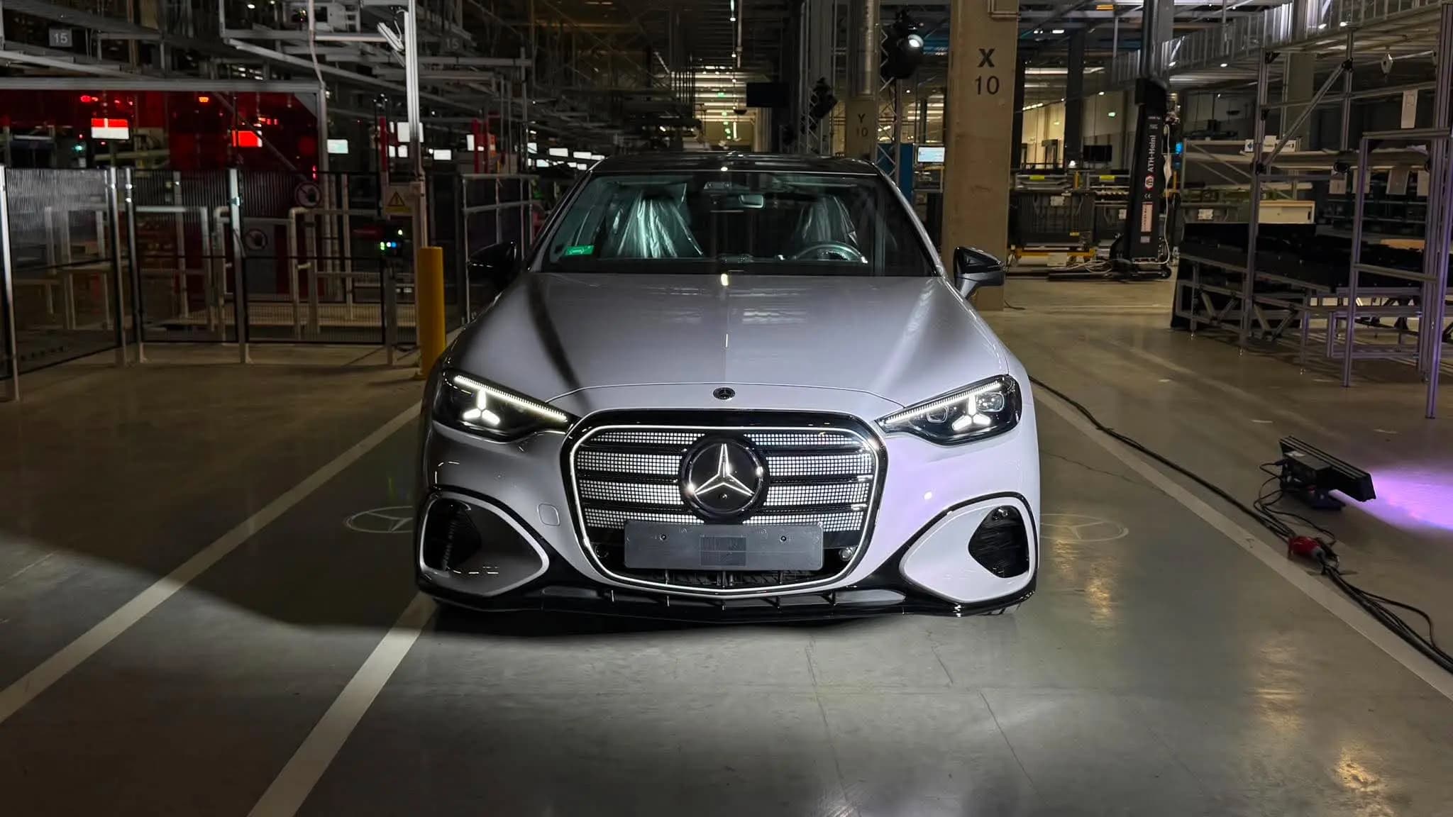 Videó: Így készülnek a hazai Mercedes-Benz modellek!