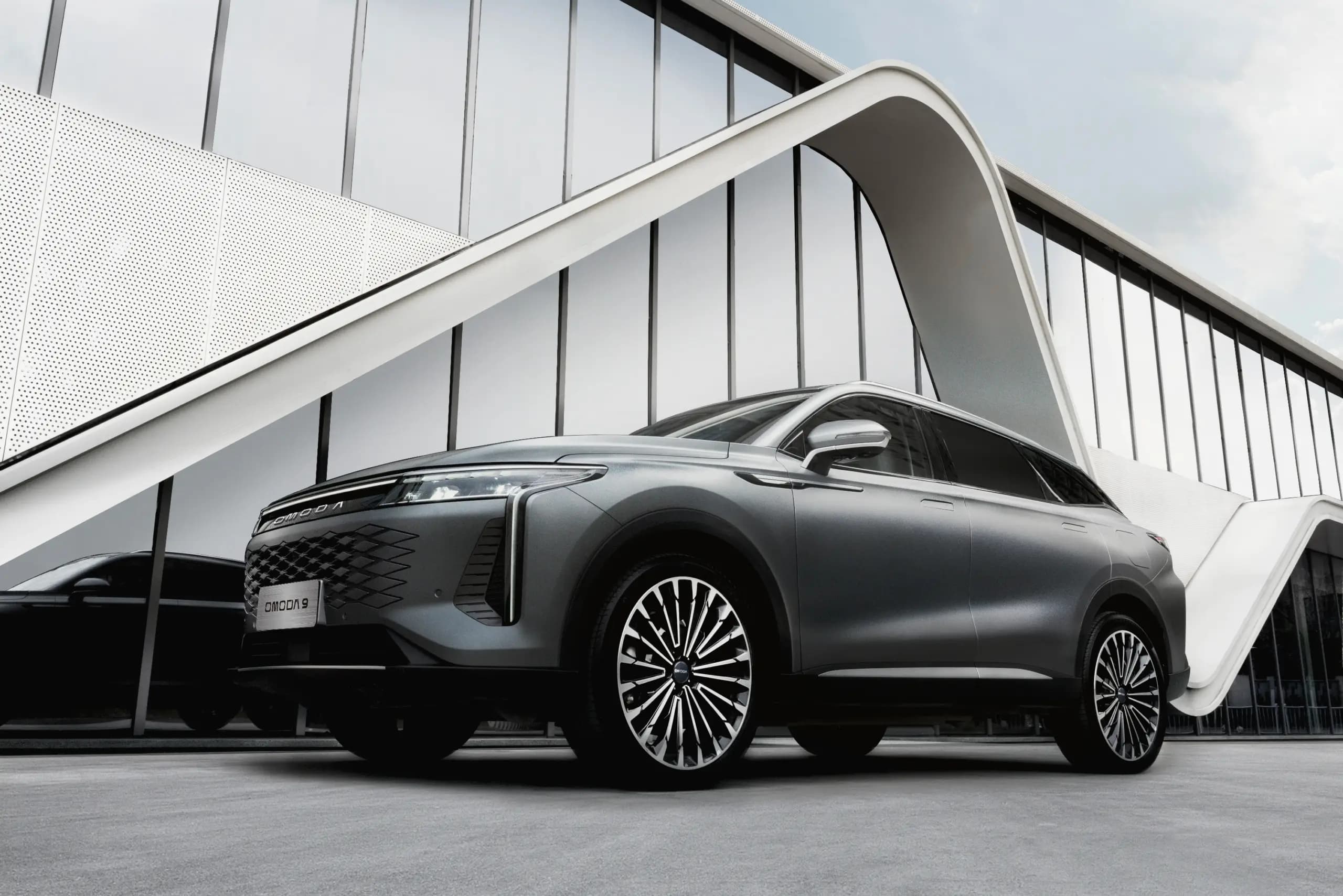 Itt a vége: nem lesz több kizárólag belső égésű motoros Omoda és Jaecoo modell!