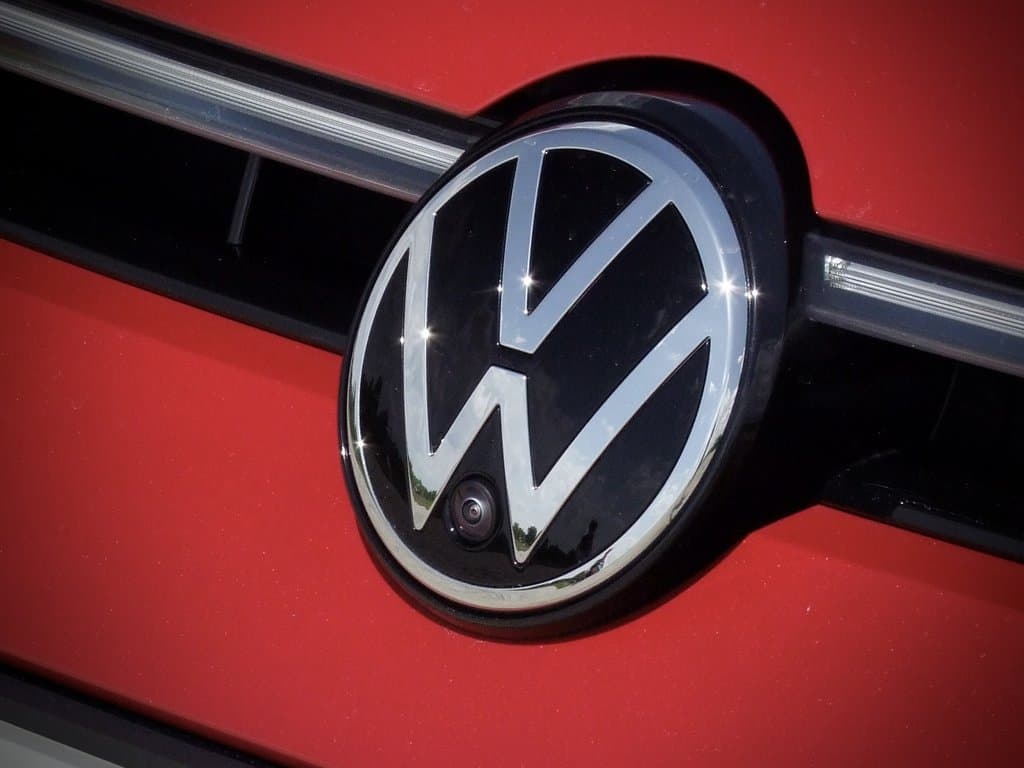 Egy új motortartó bakkal biztonságosabbak lehetnének az új Volkswagenek