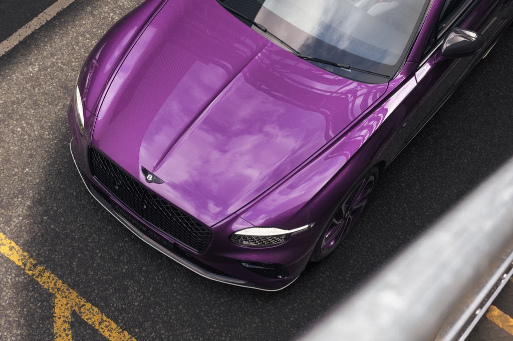 Jubileumi Continental GTC-vel ünnepli 80 éves gyárát a Bentley