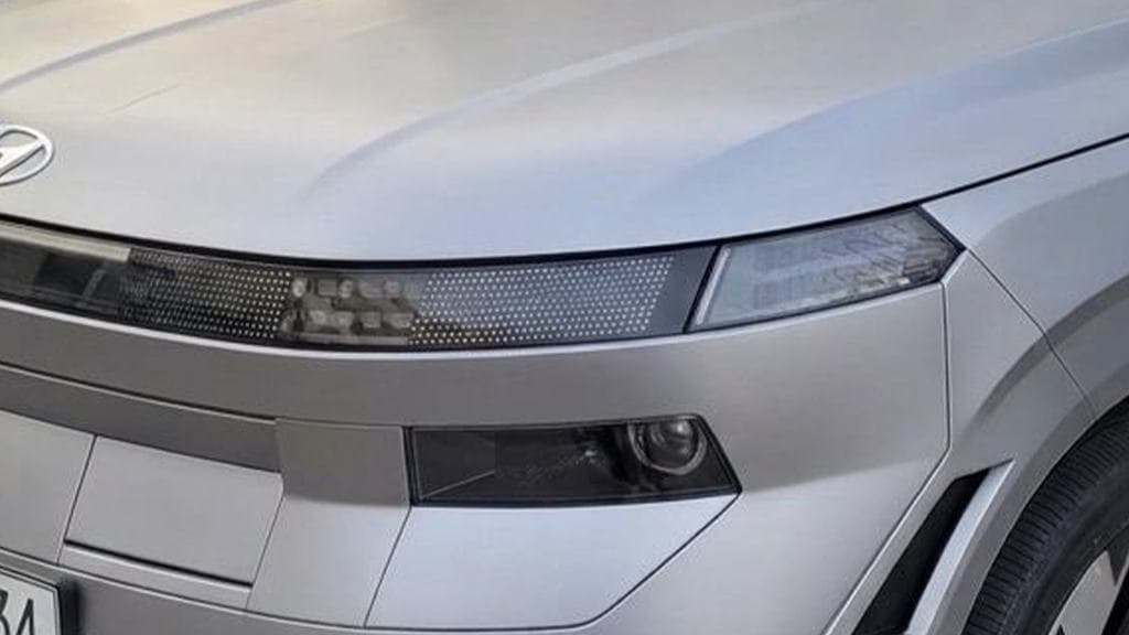 Pőrén fotózták a még be se mutatott új Hyundai Konát