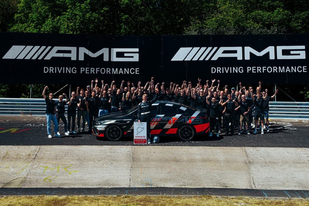 Nürburgring-rekordot döntött az elektromos Mercedes-AMG CLA 45