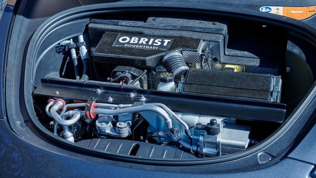 Kutyának se kellett benzinmotoros Tesla, csődbe ment az Obrist