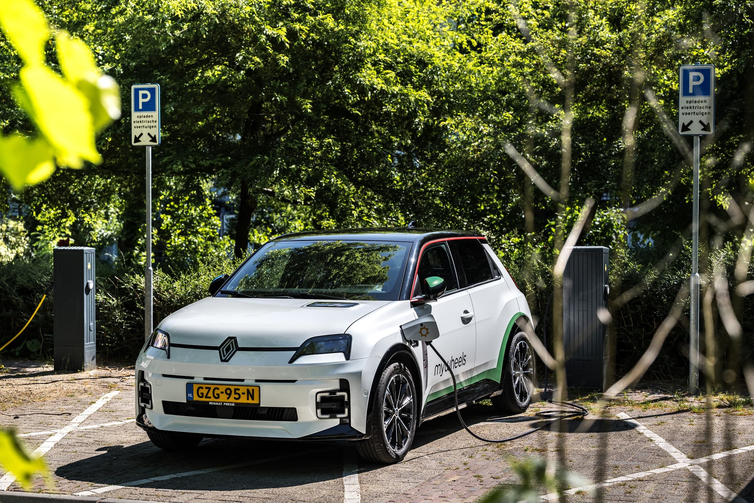 Megmentő lehet a villanyautó egy energiakrízis során?