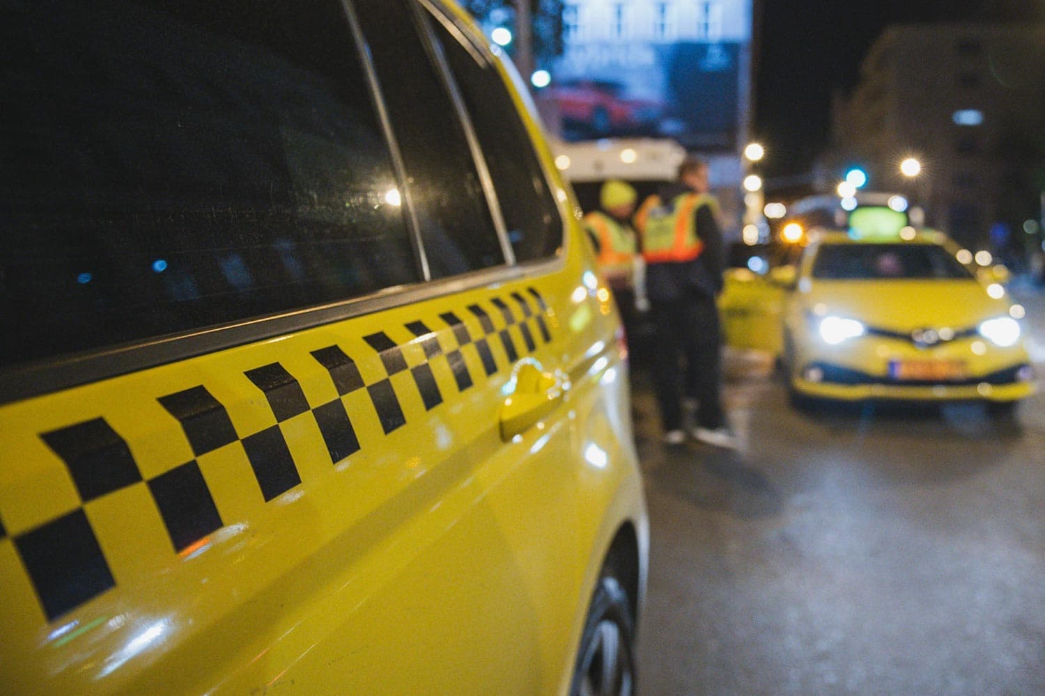 Olyan áremelés jön a budapesti taxizásban, amilyen még nem volt