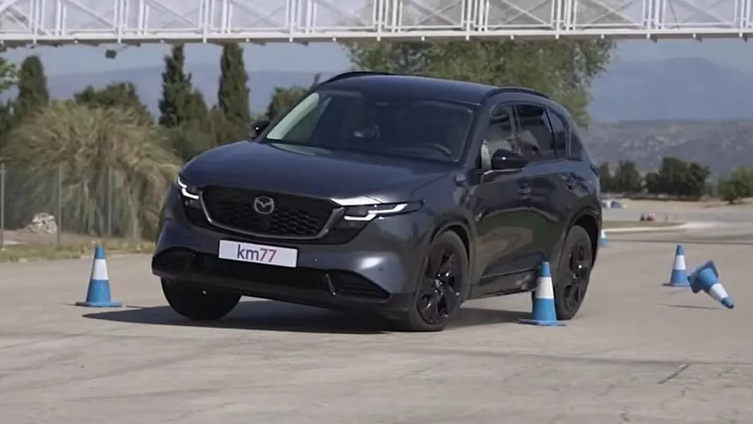 Videó: Ezt művelte az új Mazda CX-5 a jávorszarvasteszten