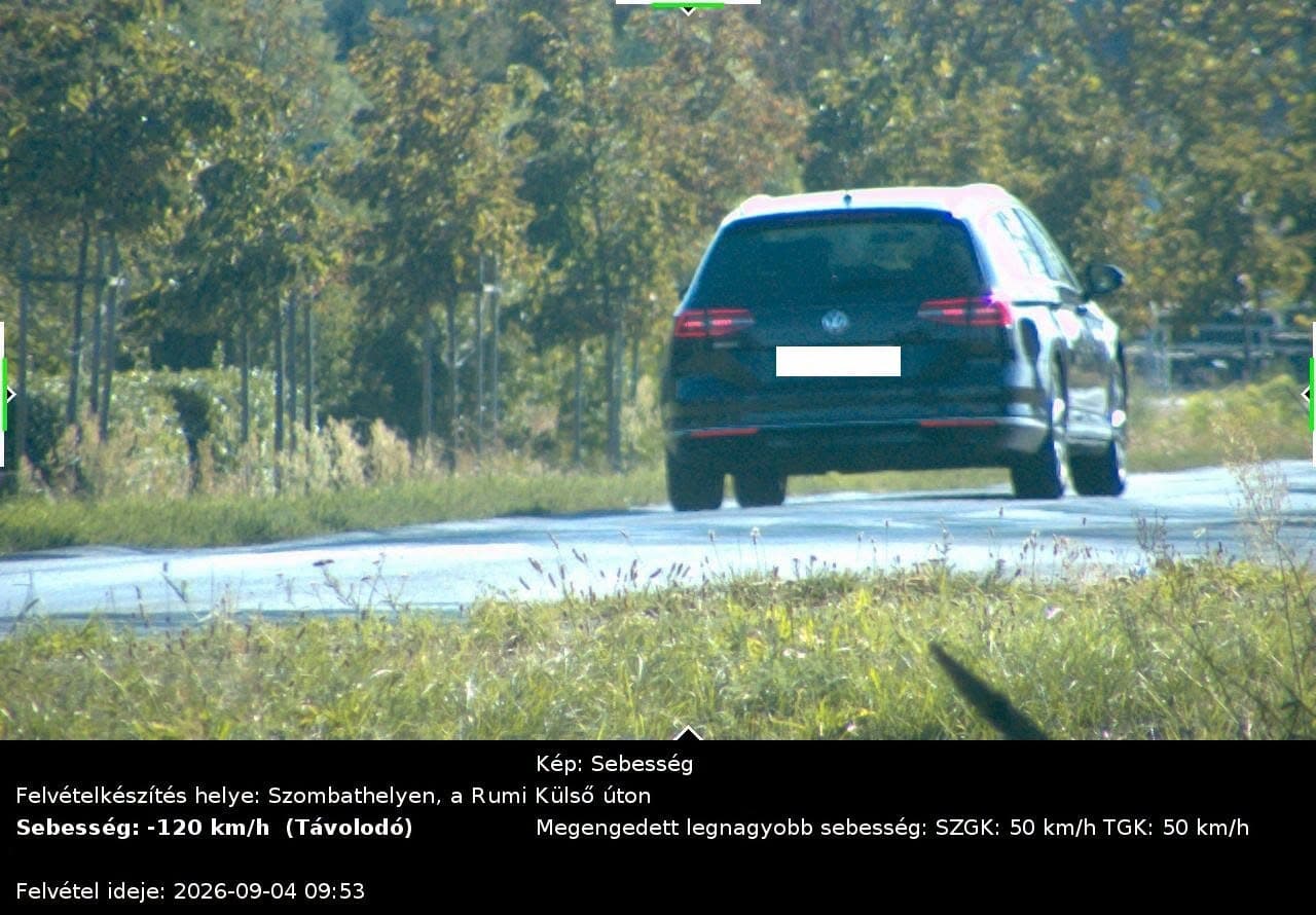 Autópályatempó településen belül? Ekkora bírságra számíthat a Volkswagen sofőrje!