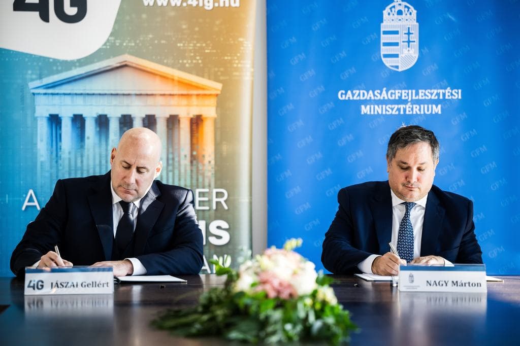 Üzent a 4iG a vizsgálatra készülő kormánynak − nemrég Orbán Viktorékkal fotózkodtak, most Magyar Péter céltábláján vannak