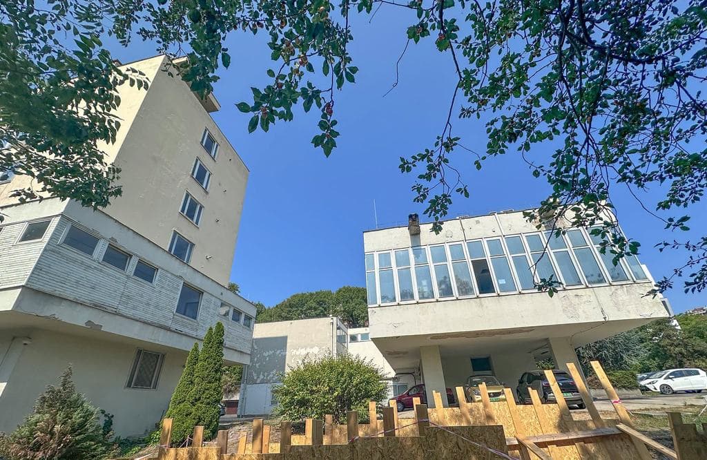 A börtönből üzent a II. kerületi polgármester: nem lesz túlméretes lakópark a volt Autóklub-telken