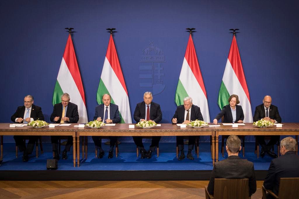 Bukhat az Orbán-kormány által 2027-re kialkudott 14 százalékos minimálbéremelés