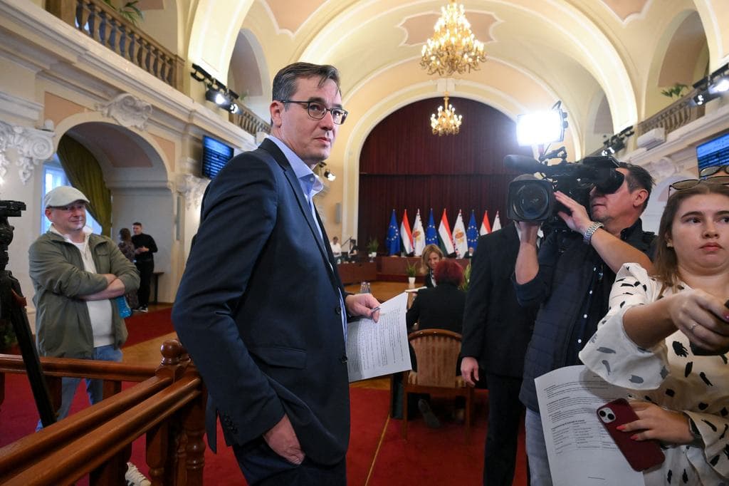 „Felkészülni a következő rablásra”: indulatos vitanap a Fővárosi Közgyűlésben