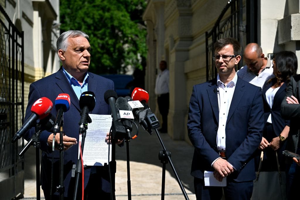 Újra megjelent az ügyészség a Fidesz szervertermében, viszik a többi adathordozót is