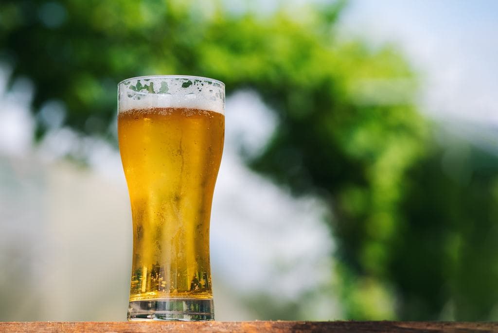 Nagy fordulat a magyar sörpiacon: egyre többen mondanak le az alkoholról