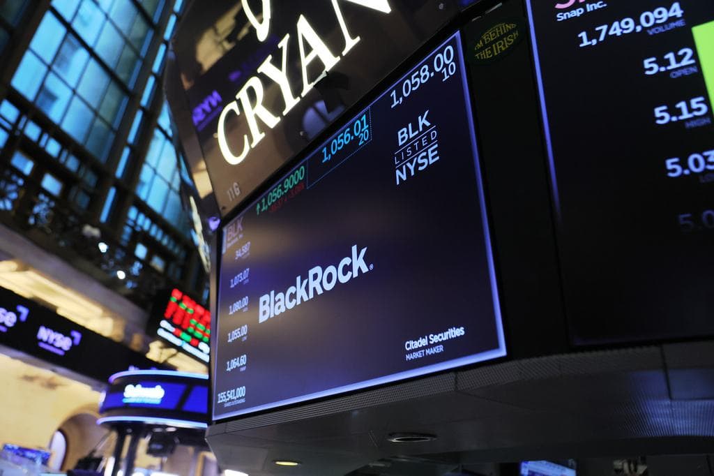 Gigantikus sakkjátszma zajlik: a BlackRock a globális energiahálózatra is ráteszi a kezét