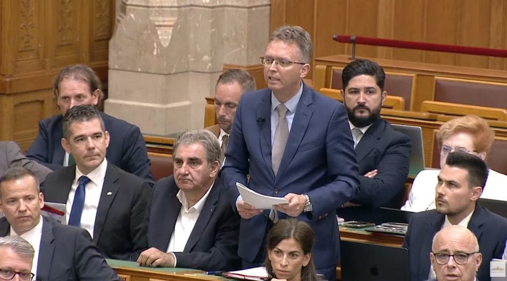 „Gyáván kifutottak”: felcsaptak az indulatok a parlamentben, miután szóba jött a börtön
