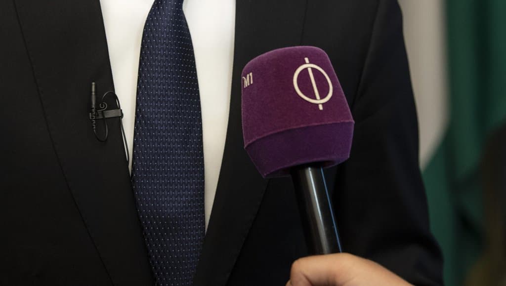 Teljesen új alapokra helyeznék a közmédiát, de nem azt figyelnék, mit mond Magyar Péter