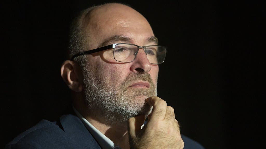 Közpénzből készülhettek fideszes kampányanyagok, Pikó András feljelentést tett