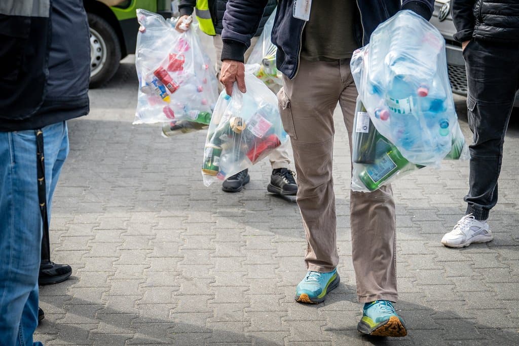 Drogosok és „palackozók” dúlják fel a budapestiek nyugalmát, krízistervvel készülnek a kerületi vezetők