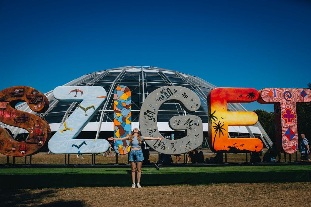 Itt a kedvezmény a fesztiválozóknak: nem csak a Szigetet, egész Budapestet be lehet venni