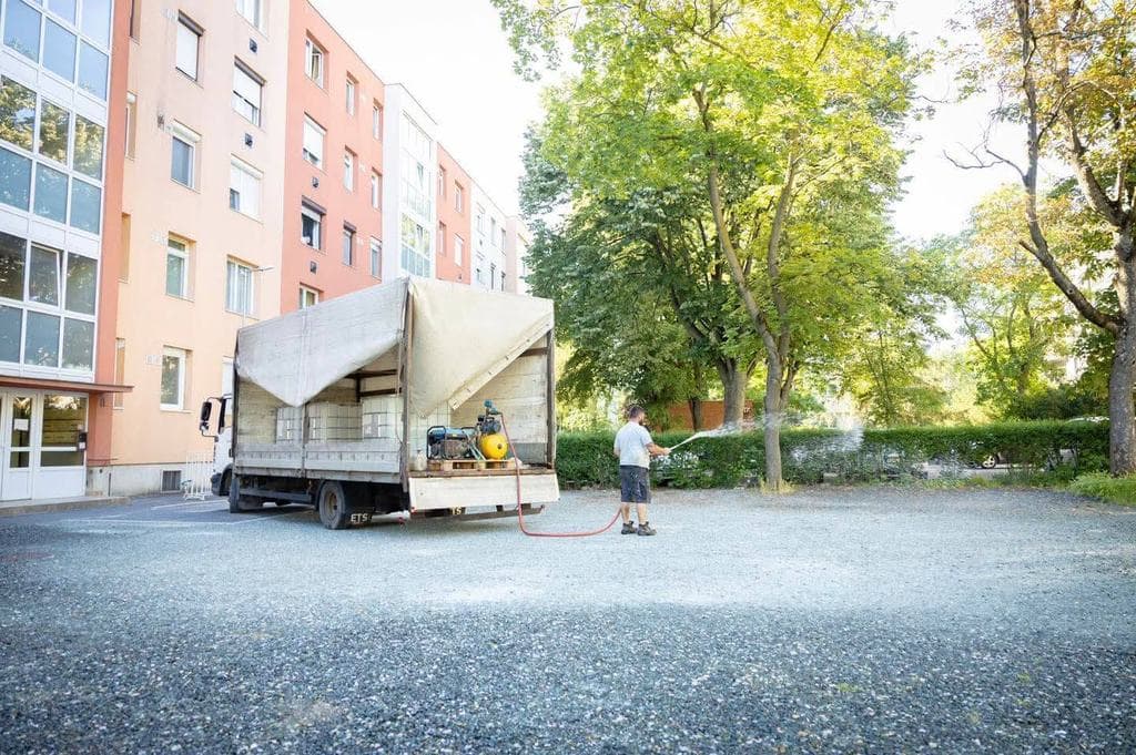 A kormány megsegíti az azbeszttel szennyezett településeket, itt vannak a részletek