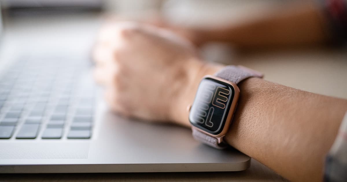 Több, olcsóbb Apple Watch is úton lehet